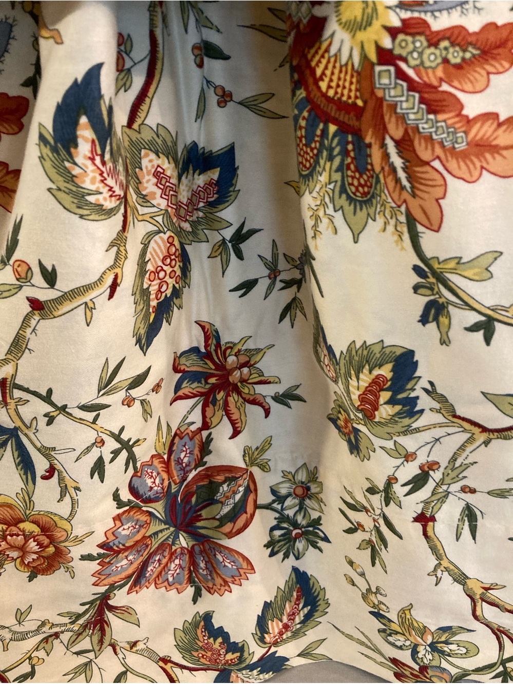 Floral Printed Tie-Back CurtainPanel in Cream, Blue & Rust - Picture 2 of 3